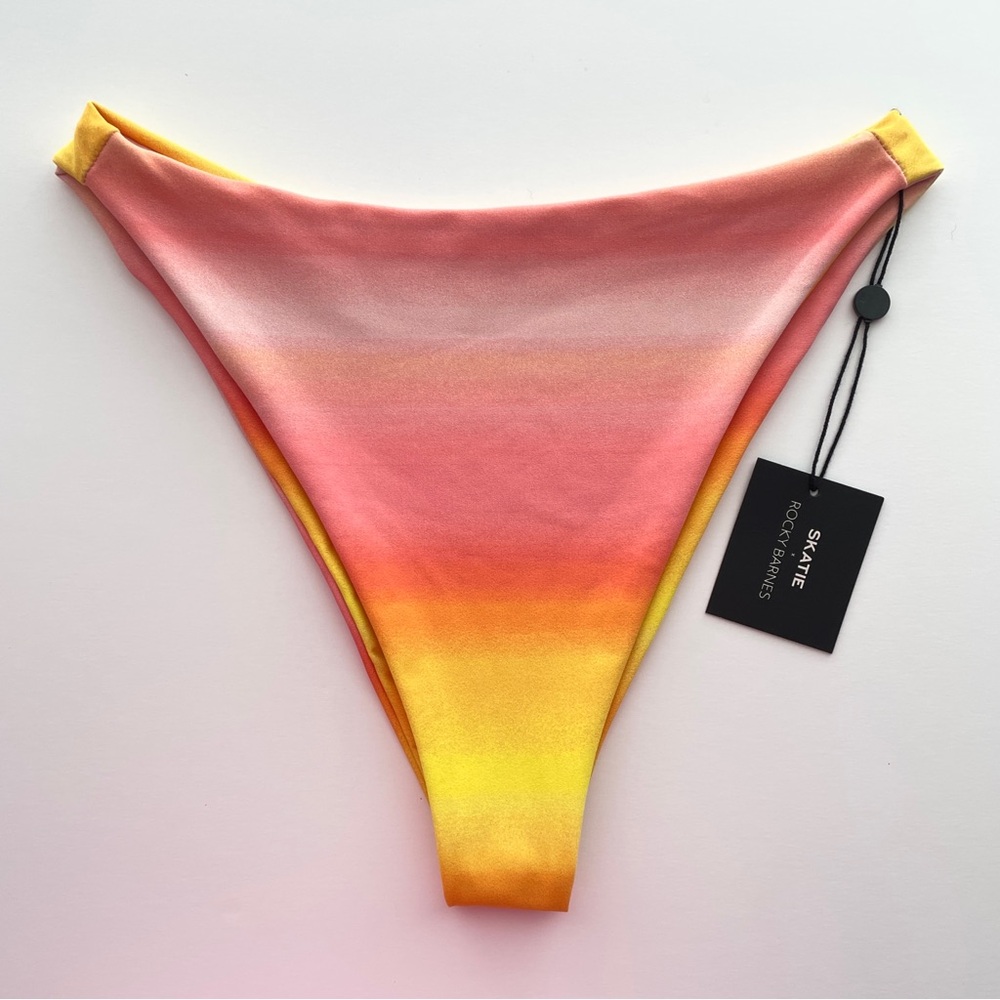 NWT Skatie Kelly Bottoms - Sunrise
